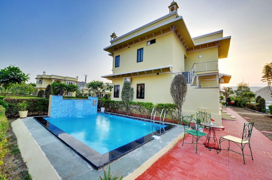 grand-pool1